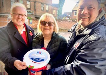 Clive Jones (left) with David \|Dunham (right) and his wife Kay. Pic: Andrew Batt.