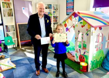 Six year old Evelyn-Mae Smith is the winner of Wokingham MP Clive Jones' Christmas card competition. Picture: Emma Merchant