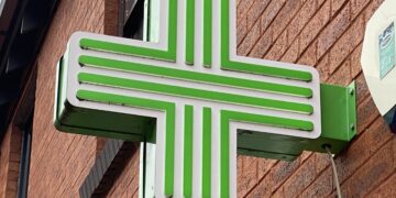 Over 350,000 people in the region had been treated for seven common conditions without the need to visit a GP since the programme was launched in January last year.