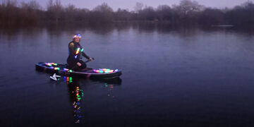 On Saturday, December 6, from 5.30pm to 7.30pm, enjoy a guided paddle under the enchanting glow of the moon on Black Swan lake.