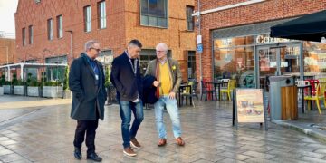 The trio in Peach Pl\ce. Pic:Andrew Batt.