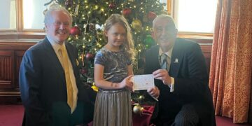 Evelyn-Mae Smith visit to Parliament