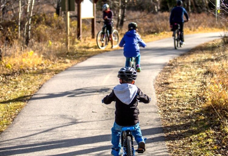 Work begins on a new active travel route between Woodley town centre, and Palmer Park in Reading. Picture: Laterjay Photography via Pixabay