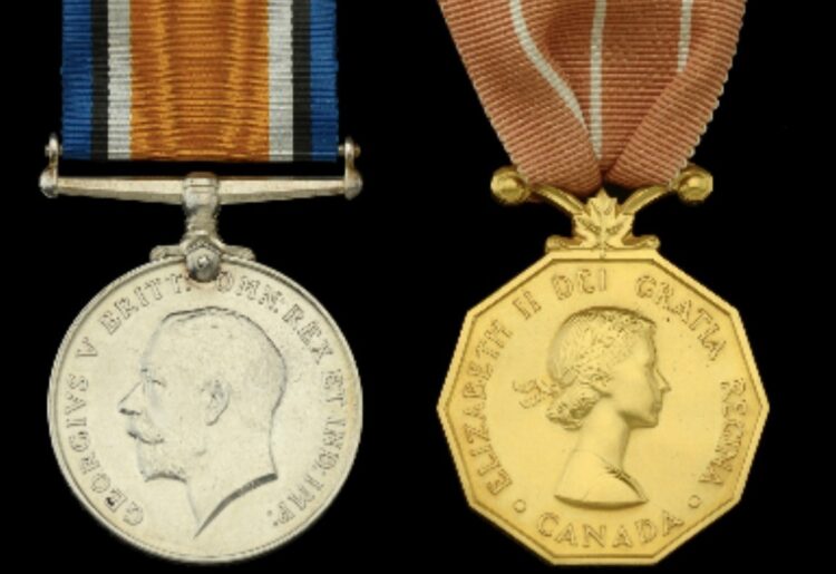 he medal (left) awarded to Charles Albert Ballard. Pic: Noonans.
