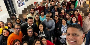 Raj Wagh, councillor Raj Singh (Conservative, Kentwood) and other attendees at the Berkshire Meditates event as part of a worldwide meditation ceremony. Credit: Raj Wagh