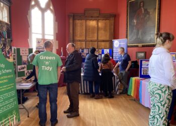 With just 10 minutes until the end of the event, there were still plenty of people in Wokingham Town Hall at the Volunteer Fair. Picture: Emma Merchant