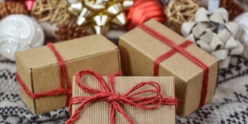 Unwanted Christmas gifts can find a useful new home, says Wokingham Borough Council. Picture: Monika via Pixabay