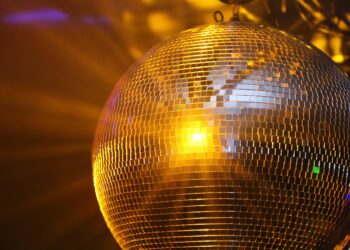 Enjoy a night out with the girls at Wade, in March. Picture: Justin Vogt via Pixabay