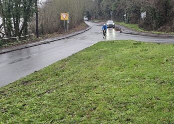 A bicycle tat Finchampstead Memorial Cross junction.