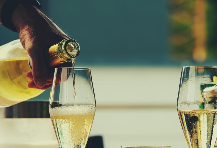 A searing drama at Wokingham Theatre, Who's Afraid of Virginia Woolfe, will support Promise Inclusion. Picture: NickyPe via Pixabay