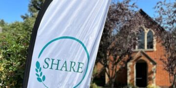 Share Wokingham operates at locations across the borough, through the week, providing fresh groceries. Picture: courtesy of Share Wokingham.
