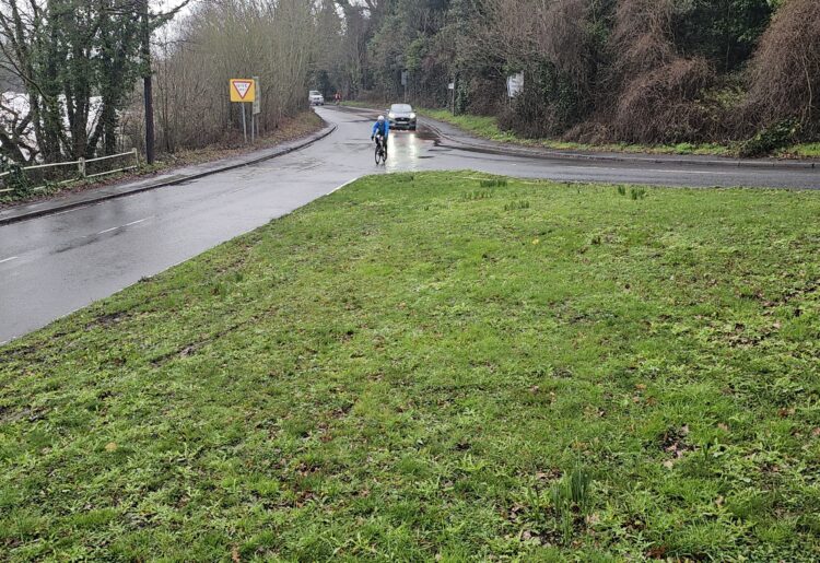 A bicycle tat Finchampstead Memorial Cross junction.