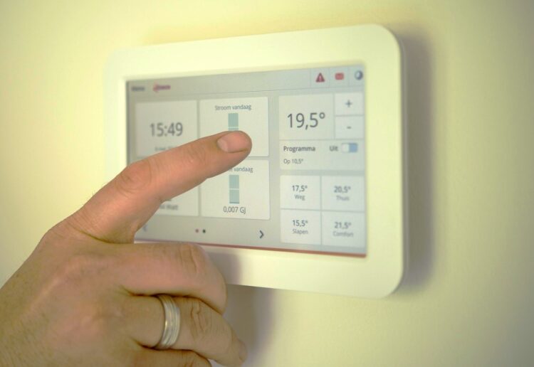 Visitors to the next Spencers Wood Repair Cafe can learn about energy saving tips from KillAWatt. Picture: Rudy and Peter Skitterians via Pixabay