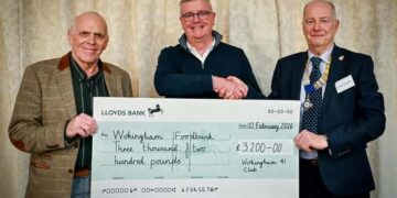Left to right, Steve Joy, Simon O'Kane, and Clive Eckett, as Wokingham 41 Club presented a cheque to Wokingham Foodbank. PIcture: Mark Poley