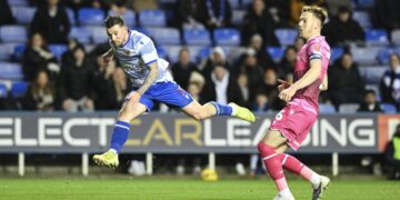 Reading v Bolton Pictures: Luke Adams