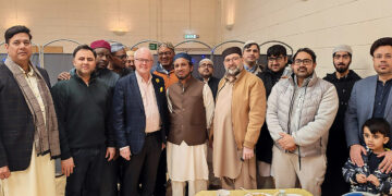 Clive Jones MP with members of the Wokingham Islamic Centre.