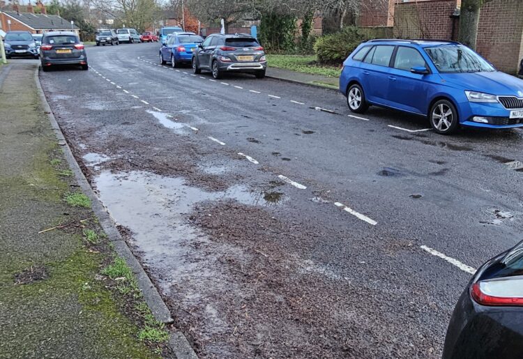 Lots of free parking spaces in Ormonde Road, Wokingham (7.30 am February 4th 2026)