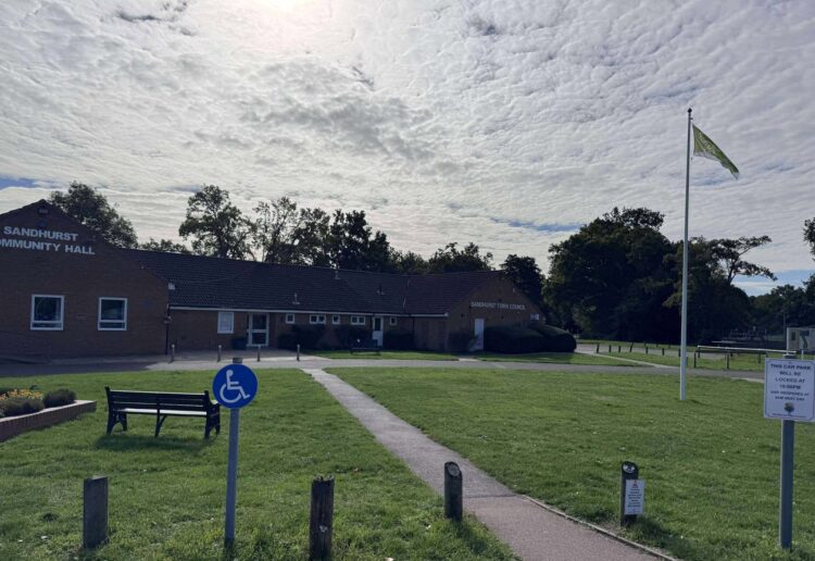 The flagpole at Sandhurst Memorial Park. Credit: Councillor John Edwards