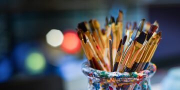 Members of Woodley and Earley Art Group will be gathering tonight and on Saturday for two workshop events Picture: Rudy and Peter Skitterians from Pixabay