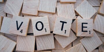 People can support Berkshire MS Therapy Centre this week, by voting for them online. Picture: Wokandapix via PIxabay