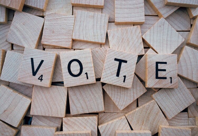 People can support Berkshire MS Therapy Centre this week, by voting for them online. Picture: Wokandapix via PIxabay