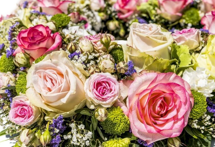 Watch a flower arrangement demonstration in May. Picture: Felix Mittermeier via Pixabay