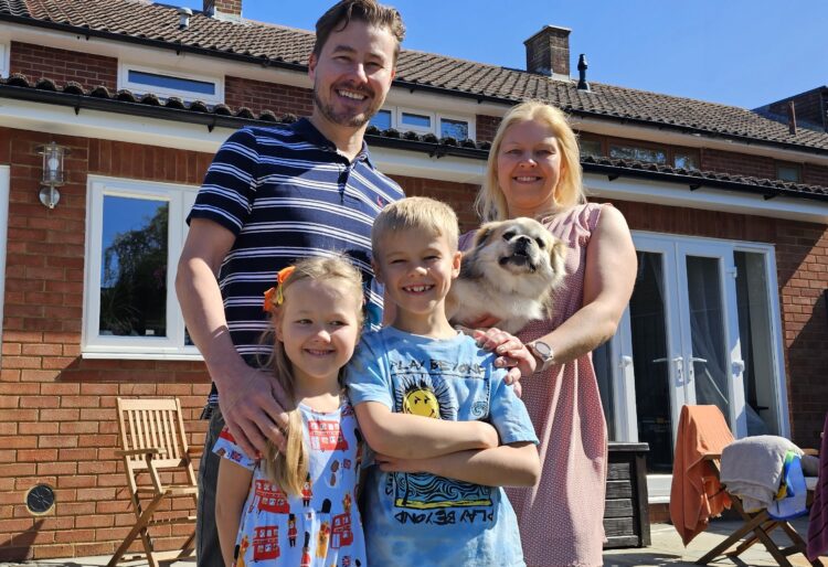 Kersti Ludvig (39) and Mihkel Olop (44) with their children Scott and Isabel and their dog Chucky