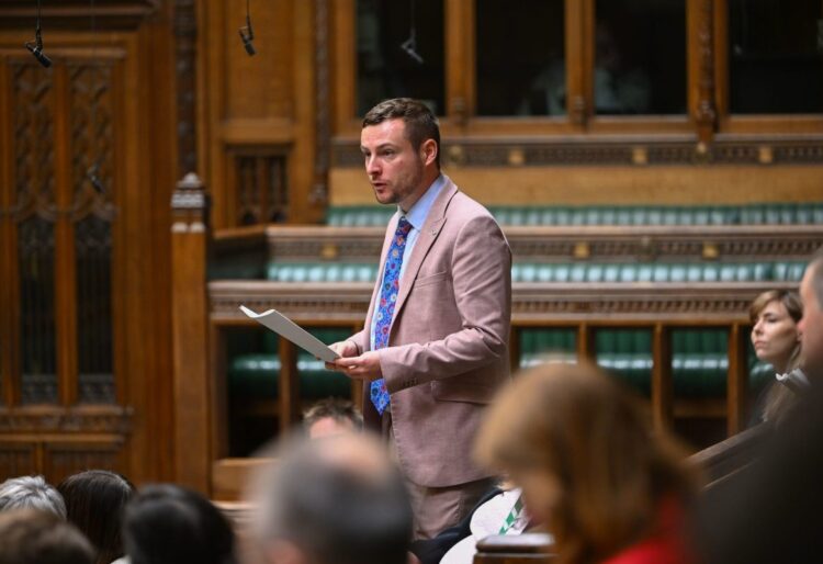 Peter Swallow Hoc Pmqs (Martini) Martini