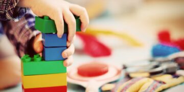 Children and carers meet at Kings Kiddies in Wokingham. Picture: Esi Grunhagen via Pixabay