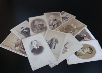 A Local History Advice Surgery is held every Friday, in Wokingham Library. Picture: Christian Storb via Pixabay