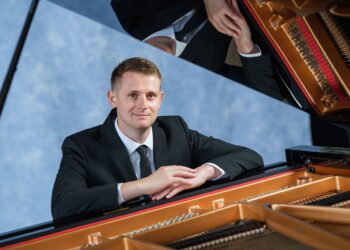 soloist Tom Hicks will perform Beethoven's Piano Concerto No.4 at CSO's Summer Concert. Picture: Chris Tostevin-Hall