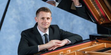 soloist Tom Hicks will perform Beethoven's Piano Concerto No.4 at CSO's Summer Concert. Picture: Chris Tostevin-Hall