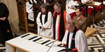 The signing of the covenant.