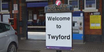 Twyford station