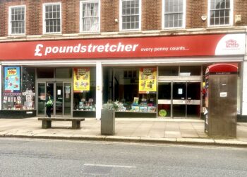 Poundsteetcher in Peach Street on Tuesday afternoon. Pic: ASndrew Batt.