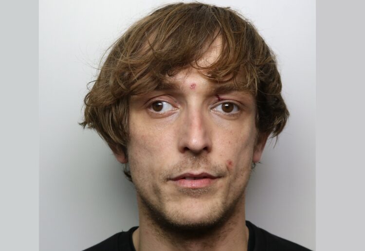 Shane King, aged 32 and of no fixed abode, was sentenced at Reading Magistrates Court on Monday, June 1, to 8 weeks imprisonment.