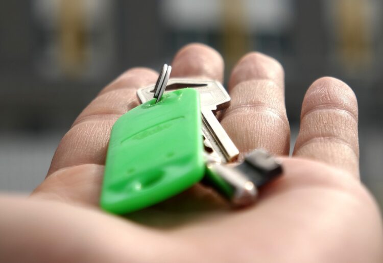 The Halifax House Price Index reveals prices dropped by 0.6% in the south east region, including Wokingham and Reading Picture: mastersenaiper from Pixabay