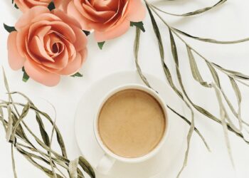 Find gentle recreation and a friendly face at a Memory Cafe at St Nicolas Church Centre, Earley. Picture: Amy DIY Craft via Pixabay
