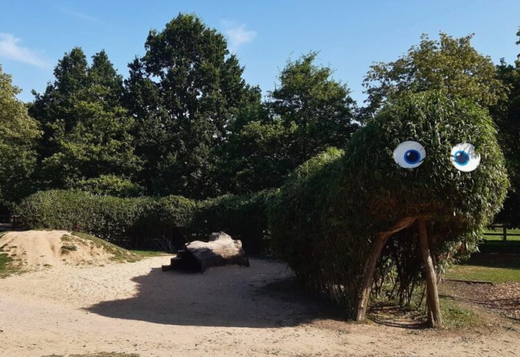The living willow caterpillar in the nature play area has been carefully shaped, woven and restored by rangers.