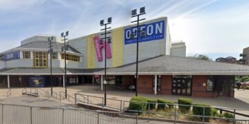The Point building in Bracknell, that was occupied by Hollywood Bowl, the Odeon cinema and Pizza Hut. All businesses are now closed. Credit: Google Maps