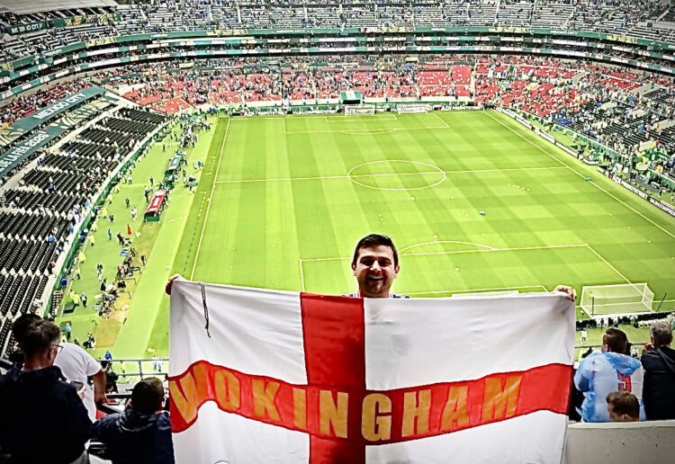 Nick Axhwell and the flag in Mexico City this morning.