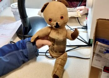 A sad teddy minus a leg was in need of a repair at the Woodley Repair Cafe. Picture: Woodley Repair Cafe