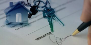 The property market in Reading and Wokingham remains bouyant Picture: Gerd Altmann from Pixabay