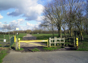 The entrance to Ashenbury Park (Credit: Des Blenkinsopp/Geograph).
