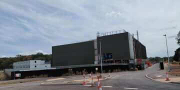 The Natural History Museum Unlocked, which is being built near the M4 at Thames Valley Science Park in Shinfield. Credit: James Aldridge, Local Democracy Reporting Service