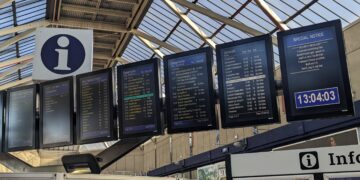 Great Western Railway and Network Rail have said that reductions in services on many routes are expected as temperatures soar today.