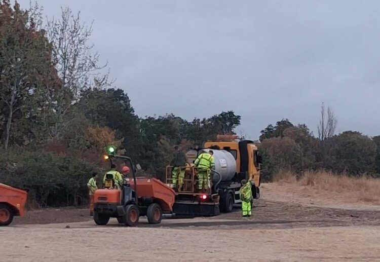 Work is taking place on footpaths at Ashenbury Park, accessed from Denmark Avenue in Woodley. Credit: Sas Richmond
