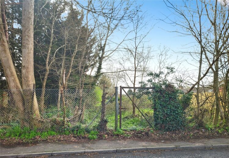 The L shaped piece of land with access from Reading Road in Woodley which has been put up for sale by Reading Borough Council. Credit: AH Lansley
