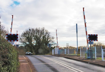 The level crossing at Star Lane in Wokingham, which will temporarily close for this phase of works.